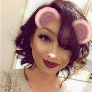 Meet your Posher, Noemi